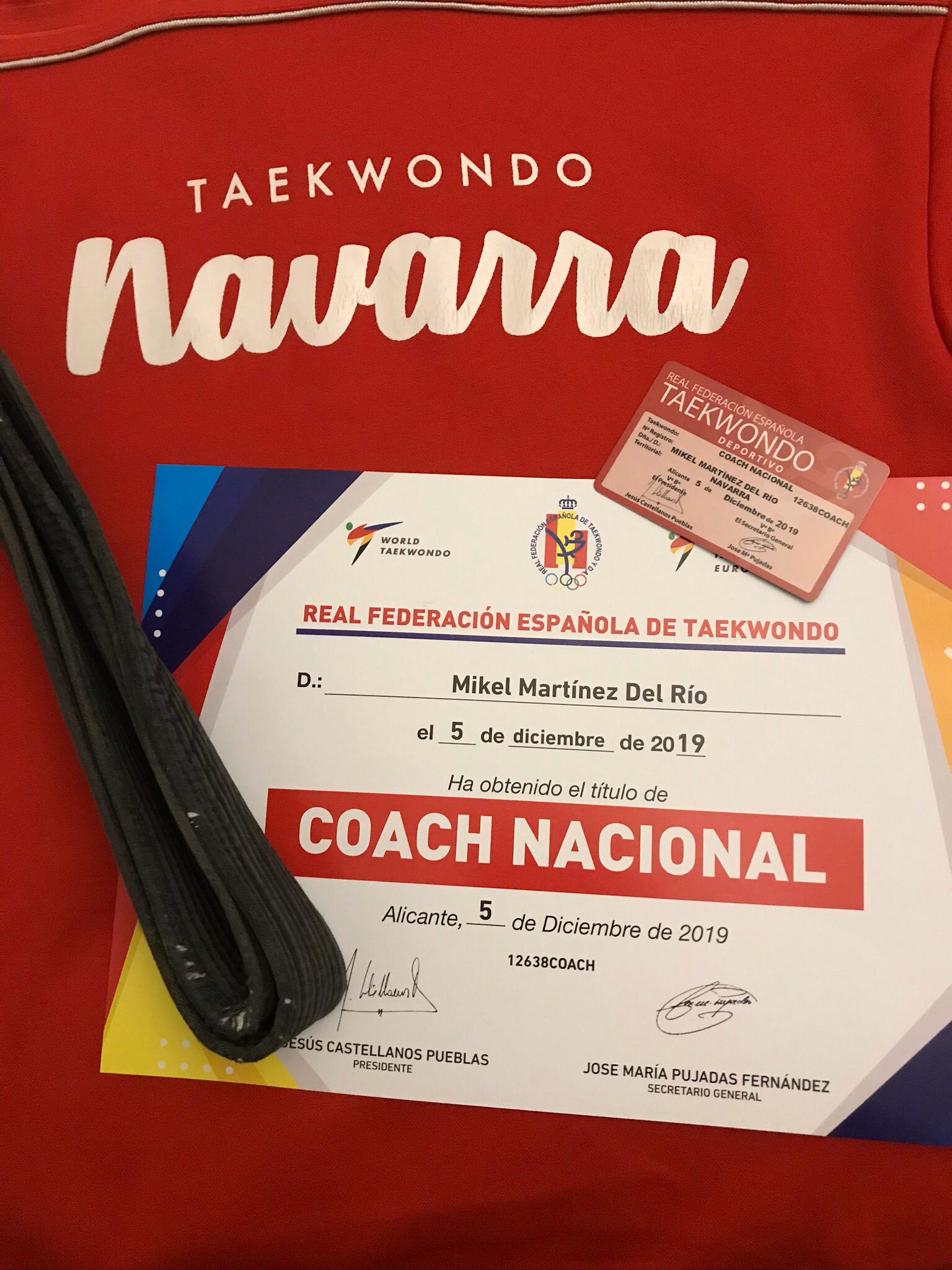 COACH INTERNACIONAL